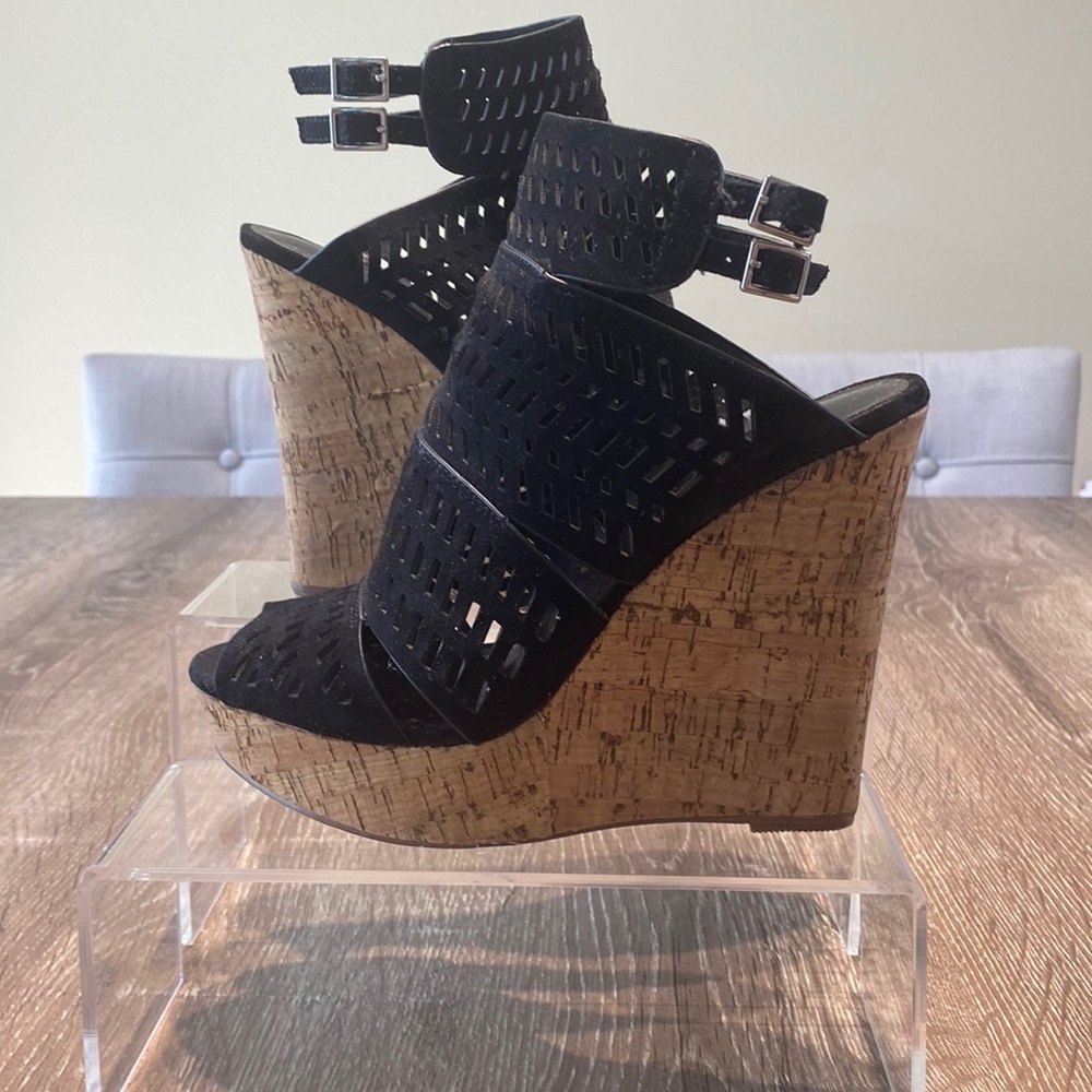 Black David Black Microsuede, used with original box.